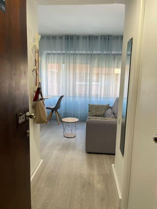Oasis Plus Seville Exterior photo